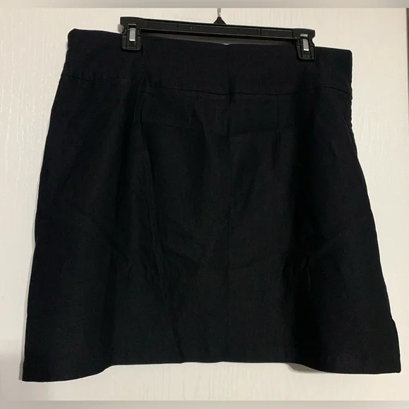 Rafaella Black Skort NWT - Picture 2 of 4